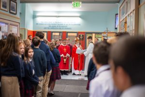 Embracing God’s will with humility | Aceptar la voluntad de Dios con humildad